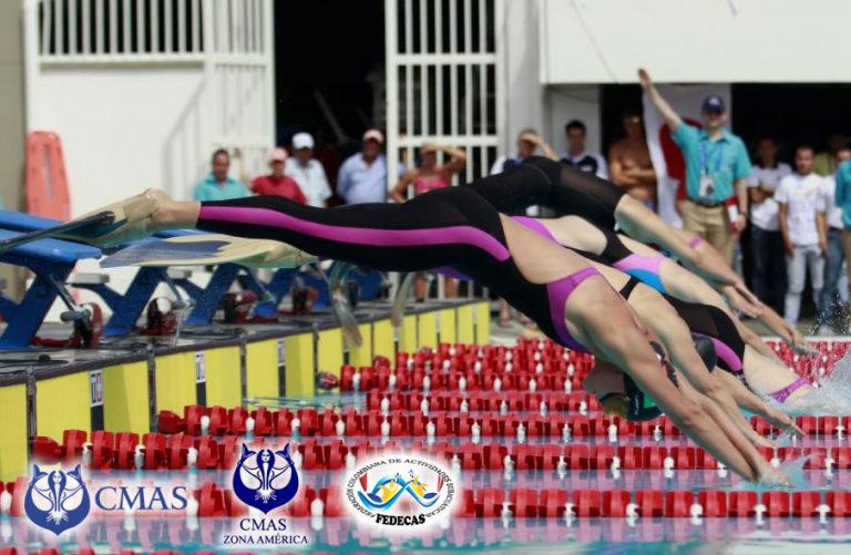 Capacitación en Juzgamiento para Entrenadores de Natación con Aletas FEDECAS – CMAS Zona América