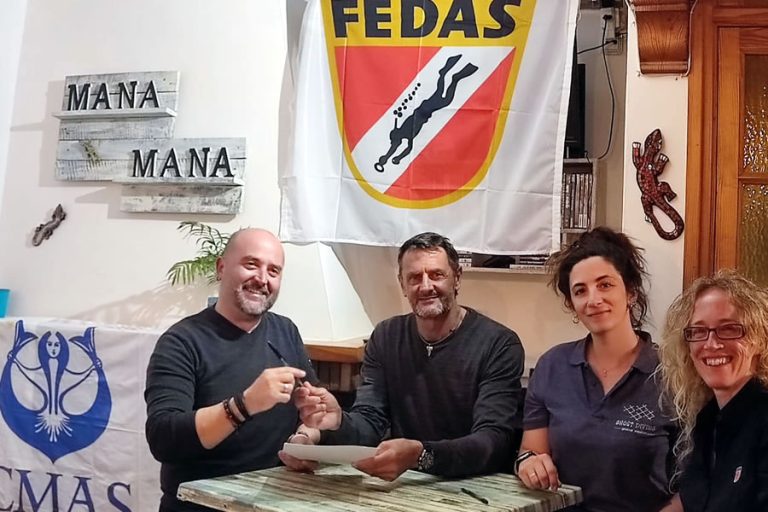 Firma del convenio CMAS con Ghost Diving España, realizado en Tossa de Mar – Marzo 2024